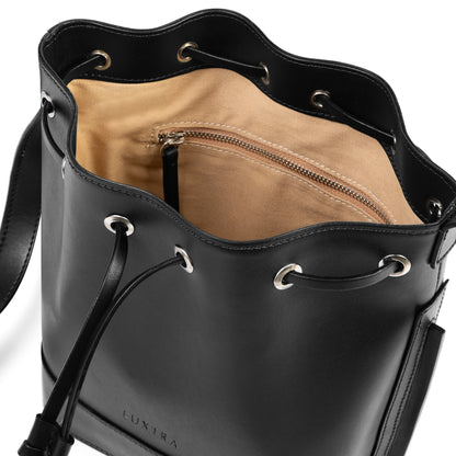 Black Bucket Bag | The Daphne